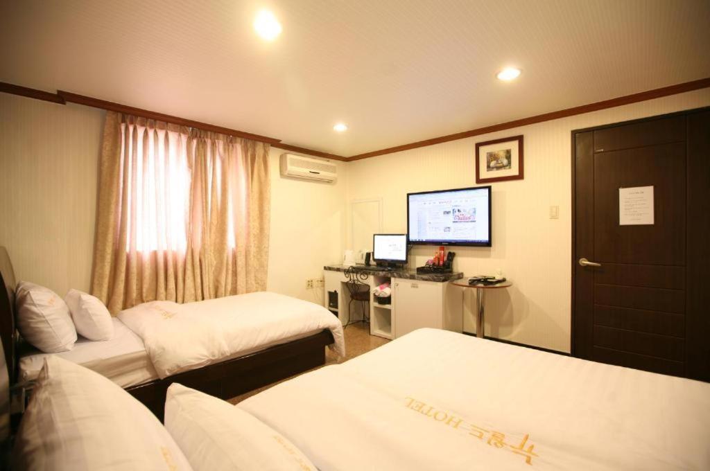 New World Hotel Yongsan 首爾 外观 照片